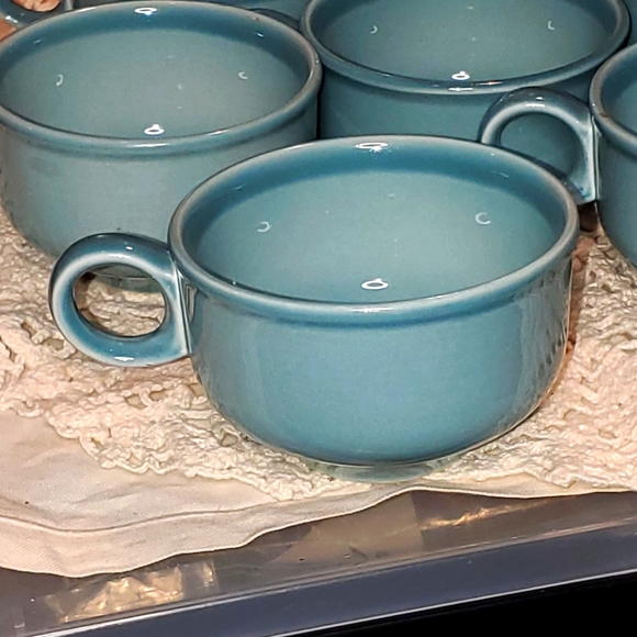 Vintage Ceramic Coffee Cups Set (8) - Picture 11 of 12